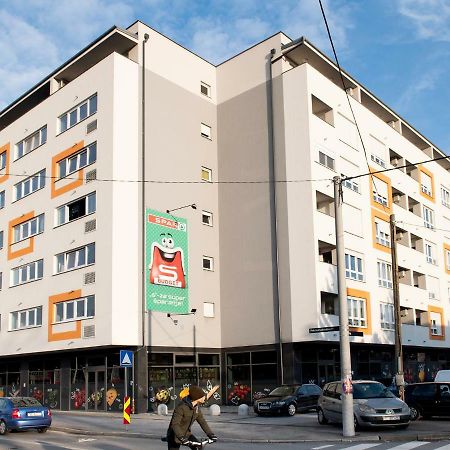 Flexible Selfcheckins 9 - Zagreb - Garage - Electric Vehicle Ccharger - Loggia - New - Apartments Repinc 9 Экстерьер фото